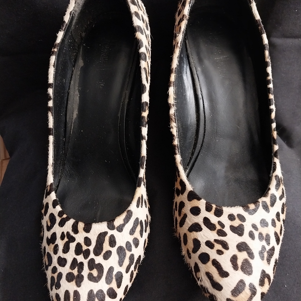 Dyed calf hair leopard print wedge heel shoes